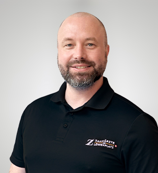 Konstantin Müller - Zahnarzt, CEREC Primescan Zürich